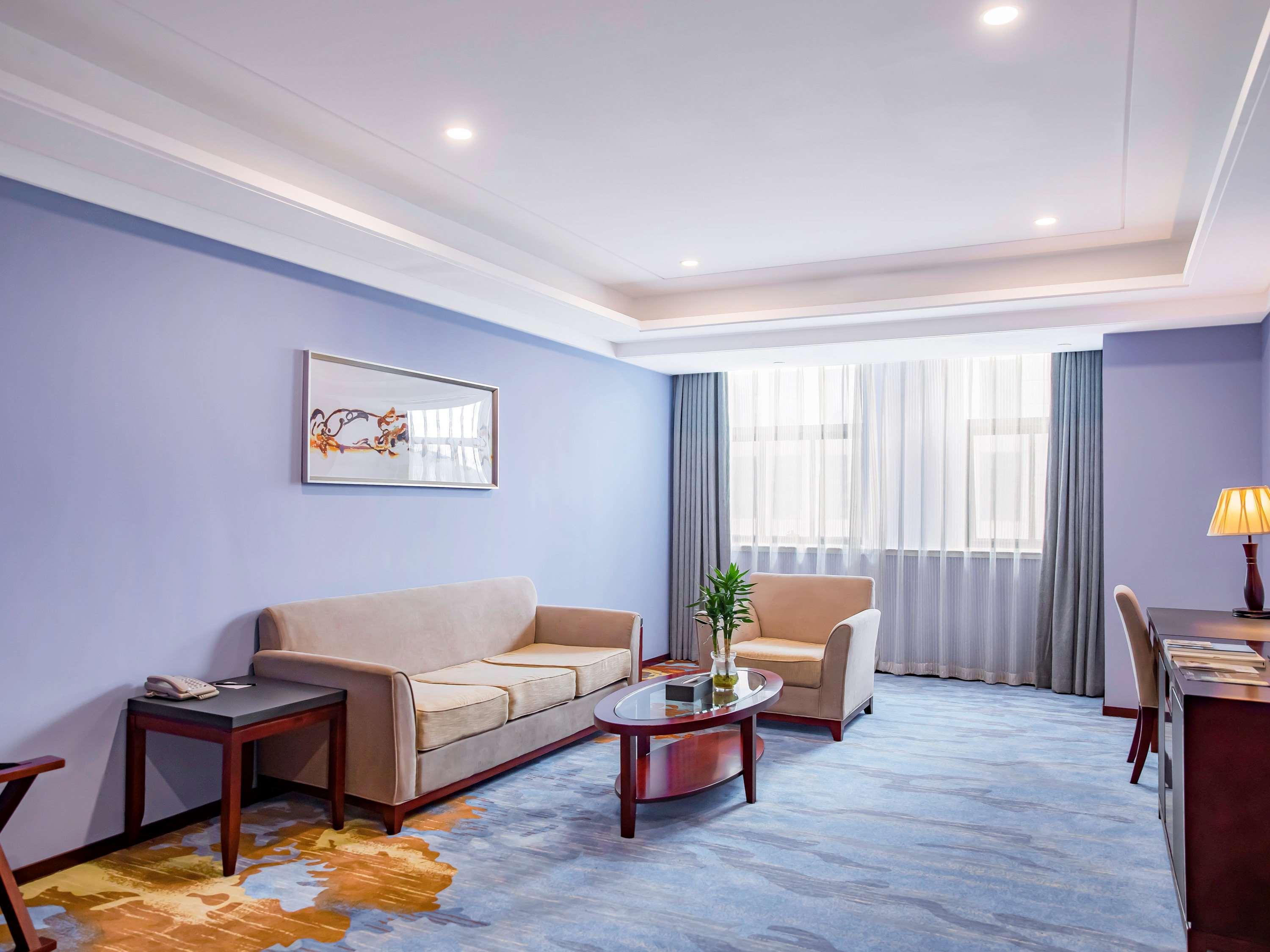 Novotel Guiyang Panjiang Exterior photo